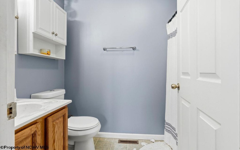 210 Summit Street, Bridgeport, West Virginia 26330, 3 Bedrooms Bedrooms, 5 Rooms Rooms,2 BathroomsBathrooms,Single Family Detached,For Sale,Summit,10163190 210 Summit Street, Bridgeport, West Virginia 26330, 3 Bedrooms Bedrooms, 5 Rooms Rooms,2 BathroomsBathrooms,Single Family Detached,For Sale,Summit,10163190