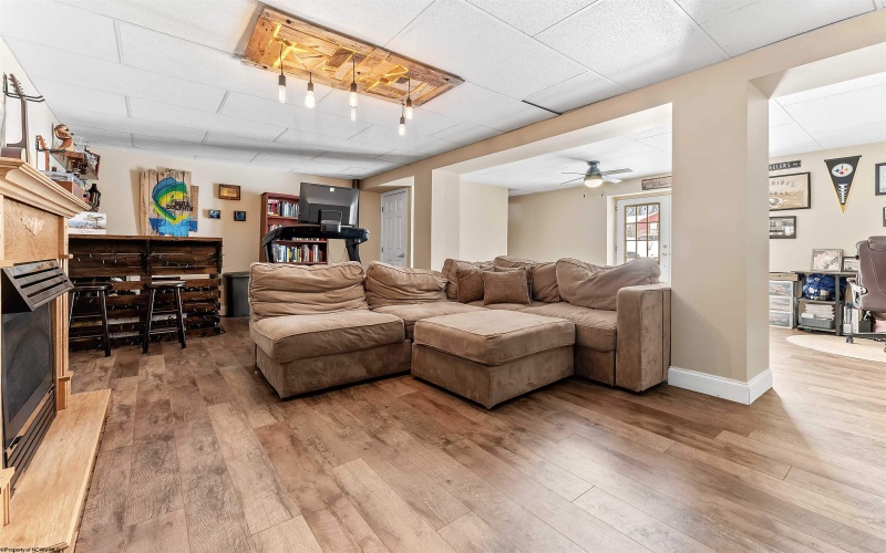 68 Loch Haven Drive, Morgantown, West Virginia 26508, 3 Bedrooms Bedrooms, 8 Rooms Rooms,2 BathroomsBathrooms,Single Family Detached,For Sale,Loch Haven,10163191