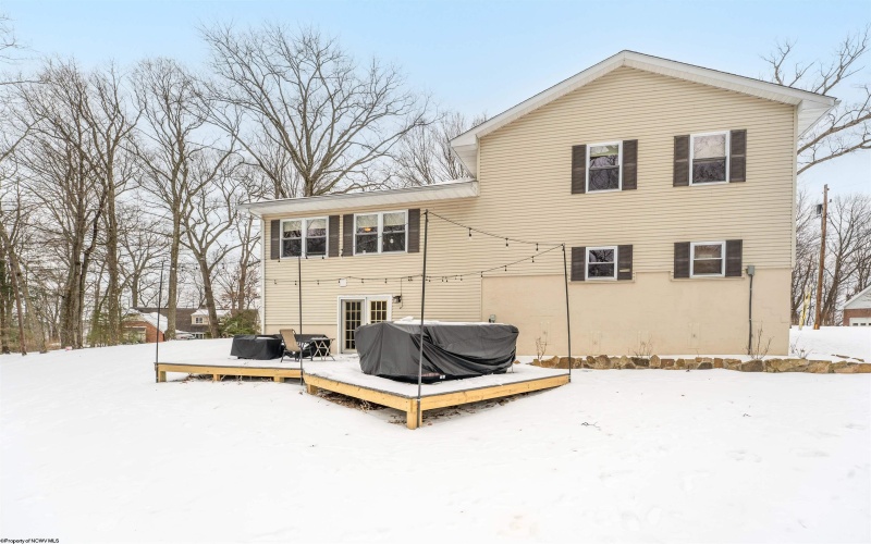 68 Loch Haven Drive, Morgantown, West Virginia 26508, 3 Bedrooms Bedrooms, 8 Rooms Rooms,2 BathroomsBathrooms,Single Family Detached,For Sale,Loch Haven,10163191