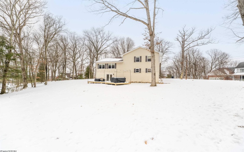 68 Loch Haven Drive, Morgantown, West Virginia 26508, 3 Bedrooms Bedrooms, 8 Rooms Rooms,2 BathroomsBathrooms,Single Family Detached,For Sale,Loch Haven,10163191