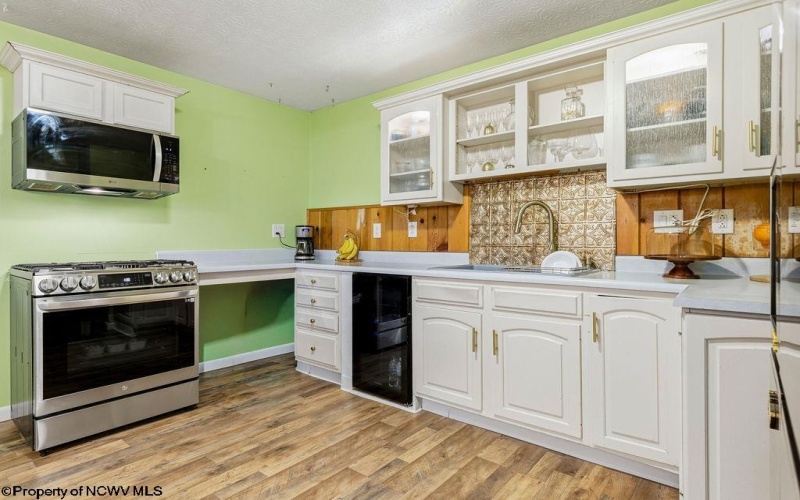 241 Clay Street, Clarksburg, West Virginia 26301, 5 Bedrooms Bedrooms, 9 Rooms Rooms,2 BathroomsBathrooms,Single Family Detached,For Sale,Clay,10163195 241 Clay Street, Clarksburg, West Virginia 26301, 5 Bedrooms Bedrooms, 9 Rooms Rooms,2 BathroomsBathrooms,Single Family Detached,For Sale,Clay,10163195