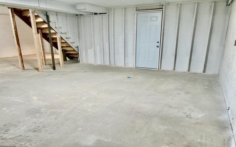 777 Nicholson Loop, Morgantown, West Virginia 26508, 4 Bedrooms Bedrooms, 8 Rooms Rooms,2 BathroomsBathrooms,Single Family Detached,For Sale,Nicholson,10163203