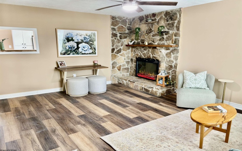 777 Nicholson Loop, Morgantown, West Virginia 26508, 4 Bedrooms Bedrooms, 8 Rooms Rooms,2 BathroomsBathrooms,Single Family Detached,For Sale,Nicholson,10163203