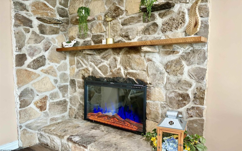 777 Nicholson Loop, Morgantown, West Virginia 26508, 4 Bedrooms Bedrooms, 8 Rooms Rooms,2 BathroomsBathrooms,Single Family Detached,For Sale,Nicholson,10163203