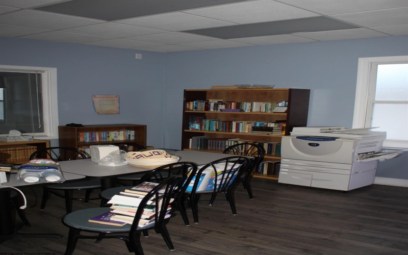 129 McGraw Avenue, Webster Springs, West Virginia 26288, ,Multi-unit/income,For Sale,McGraw,10163205