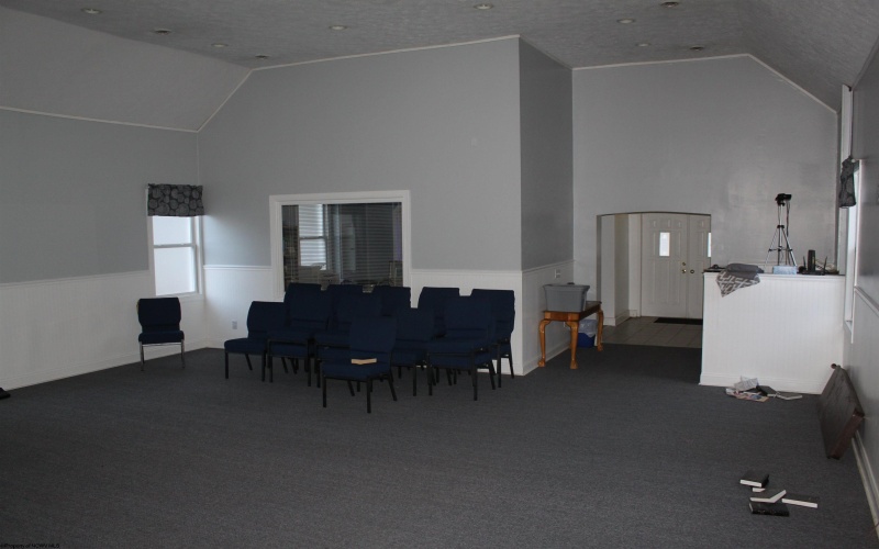 129 McGraw Avenue, Webster Springs, West Virginia 26288, ,Multi-unit/income,For Sale,McGraw,10163205