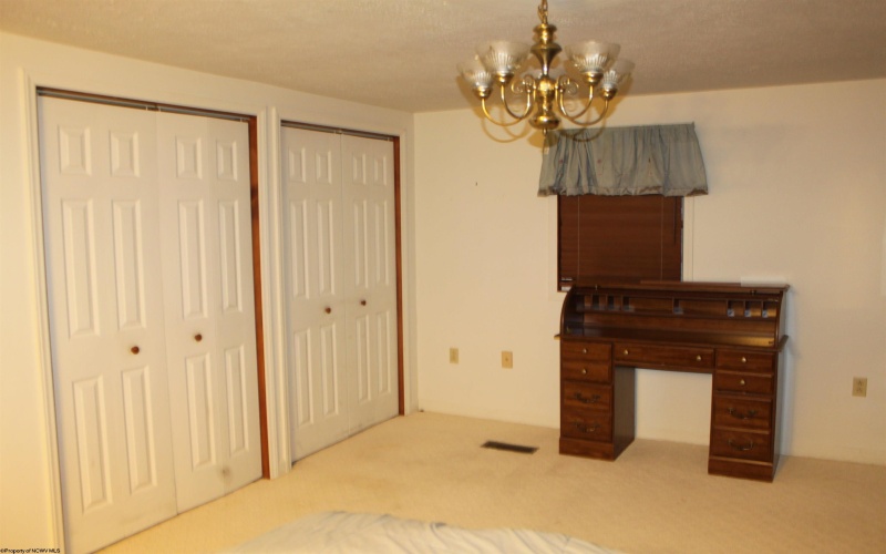 1506 Holly River Road, Webster Springs, West Virginia 26288, 3 Bedrooms Bedrooms, 11 Rooms Rooms,3 BathroomsBathrooms,Single Family Detached,For Sale,Holly River,10160503