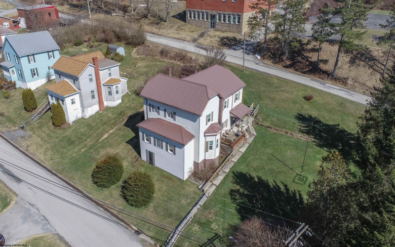 70 Brown Street, Thomas, West Virginia 26292, 5 Bedrooms Bedrooms, 15 Rooms Rooms,2 BathroomsBathrooms,Single Family Detached,For Sale,Brown,10163204