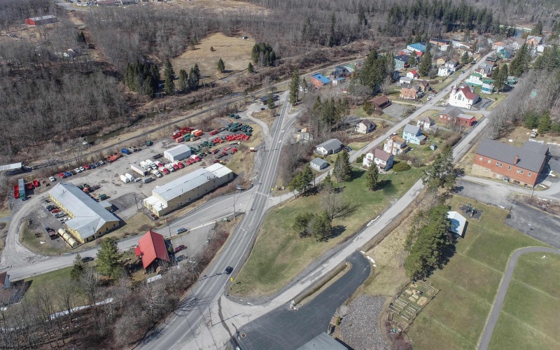 70 Brown Street, Thomas, West Virginia 26292, 5 Bedrooms Bedrooms, 15 Rooms Rooms,2 BathroomsBathrooms,Single Family Detached,For Sale,Brown,10163204