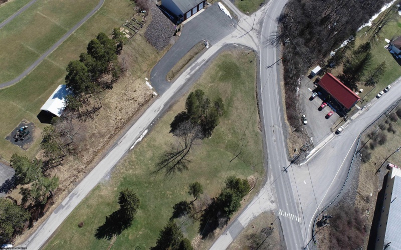 70 Brown Street, Thomas, West Virginia 26292, 5 Bedrooms Bedrooms, 15 Rooms Rooms,2 BathroomsBathrooms,Single Family Detached,For Sale,Brown,10163204