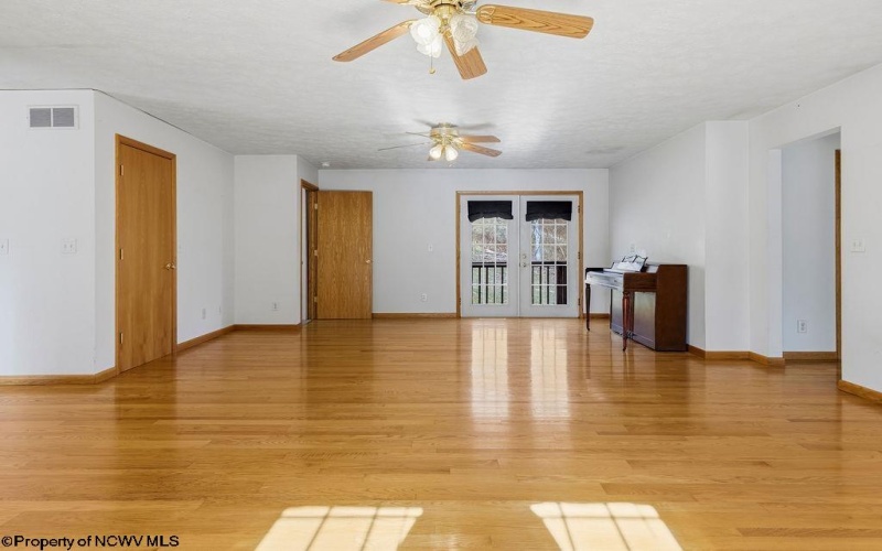 3209 Duck Creek Road, Lost Creek, West Virginia 26385, 4 Bedrooms Bedrooms, 10 Rooms Rooms,2 BathroomsBathrooms,Single Family Detached,For Sale,Duck Creek,10163208