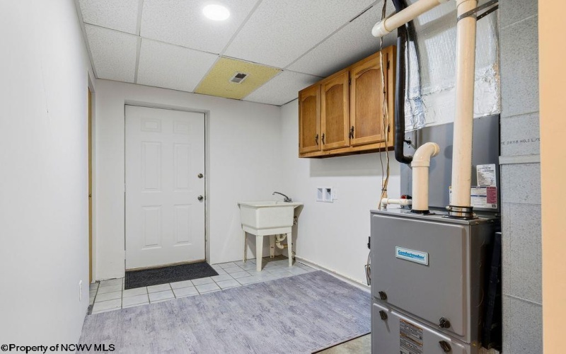 3209 Duck Creek Road, Lost Creek, West Virginia 26385, 4 Bedrooms Bedrooms, 10 Rooms Rooms,2 BathroomsBathrooms,Single Family Detached,For Sale,Duck Creek,10163208