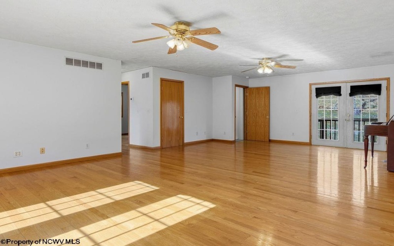 3209 Duck Creek Road, Lost Creek, West Virginia 26385, 4 Bedrooms Bedrooms, 10 Rooms Rooms,2 BathroomsBathrooms,Single Family Detached,For Sale,Duck Creek,10163208