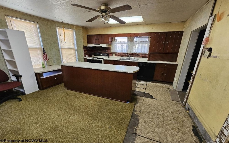 193 Main Street, Salem, West Virginia 26426, 4 Bedrooms Bedrooms, 8 Rooms Rooms,1 BathroomBathrooms,Single Family Detached,For Sale,Main,10157059