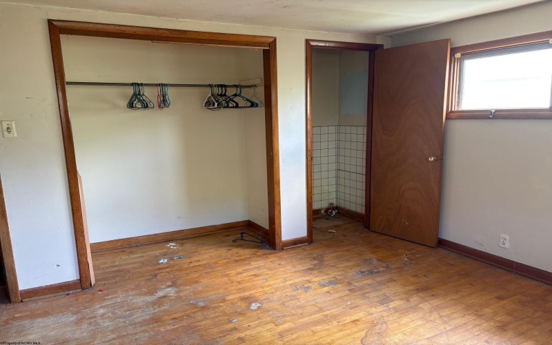 117 Brown Avenue, Weston, West Virginia 26452, 2 Bedrooms Bedrooms, 5 Rooms Rooms,1 BathroomBathrooms,Single Family Attached,For Sale,Brown,10161305 117 Brown Avenue, Weston, West Virginia 26452, 2 Bedrooms Bedrooms, 5 Rooms Rooms,1 BathroomBathrooms,Single Family Attached,For Sale,Brown,10161305