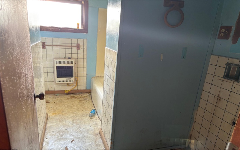 117 Brown Avenue, Weston, West Virginia 26452, 2 Bedrooms Bedrooms, 5 Rooms Rooms,1 BathroomBathrooms,Single Family Attached,For Sale,Brown,10161305 117 Brown Avenue, Weston, West Virginia 26452, 2 Bedrooms Bedrooms, 5 Rooms Rooms,1 BathroomBathrooms,Single Family Attached,For Sale,Brown,10161305