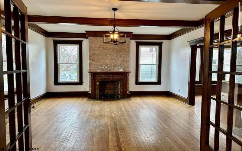 300 Meigs Avenue, Clarksburg, West Virginia 26301, 4 Bedrooms Bedrooms, 10 Rooms Rooms,2 BathroomsBathrooms,Single Family Detached,For Sale,Meigs,10163223 300 Meigs Avenue, Clarksburg, West Virginia 26301, 4 Bedrooms Bedrooms, 10 Rooms Rooms,2 BathroomsBathrooms,Single Family Detached,For Sale,Meigs,10163223