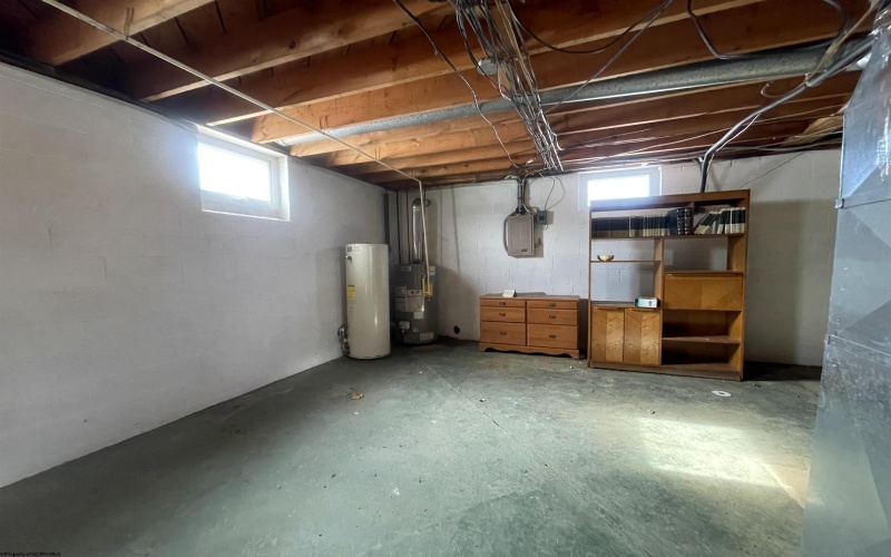 3089 State Street, Gassaway, West Virginia 26624, 3 Bedrooms Bedrooms, 6 Rooms Rooms,2 BathroomsBathrooms,Single Family Detached,For Sale,State,10163222