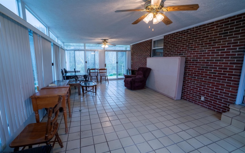 3089 State Street, Gassaway, West Virginia 26624, 3 Bedrooms Bedrooms, 6 Rooms Rooms,2 BathroomsBathrooms,Single Family Detached,For Sale,State,10163222