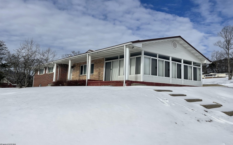 3089 State Street, Gassaway, West Virginia 26624, 3 Bedrooms Bedrooms, 6 Rooms Rooms,2 BathroomsBathrooms,Single Family Detached,For Sale,State,10163222