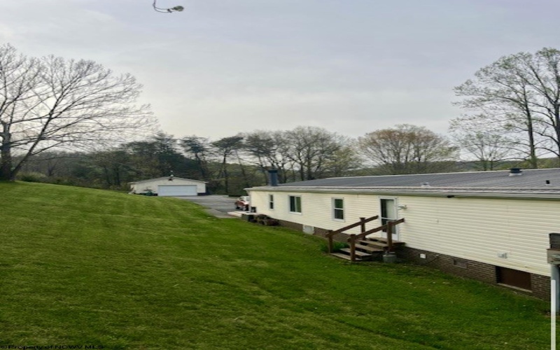 3091 State Street, Gassaway, West Virginia 26624, 3 Bedrooms Bedrooms, 6 Rooms Rooms,2 BathroomsBathrooms,Single Family Detached,For Sale,State,10163221