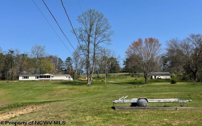 3091 State Street, Gassaway, West Virginia 26624, 3 Bedrooms Bedrooms, 6 Rooms Rooms,2 BathroomsBathrooms,Single Family Detached,For Sale,State,10163221