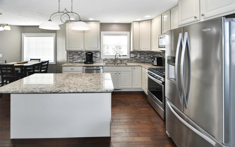 138 Canto Drive, Morgantown, West Virginia 26508, 3 Bedrooms Bedrooms, 7 Rooms Rooms,2 BathroomsBathrooms,Single Family Detached,For Sale,Canto,10163211