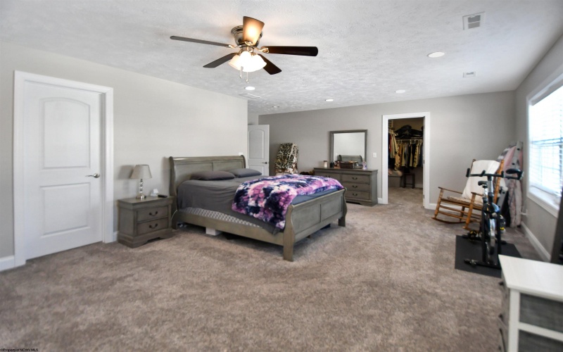 138 Canto Drive, Morgantown, West Virginia 26508, 3 Bedrooms Bedrooms, 7 Rooms Rooms,2 BathroomsBathrooms,Single Family Detached,For Sale,Canto,10163211