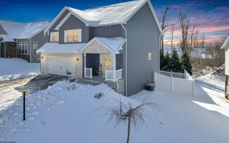 138 Canto Drive, Morgantown, West Virginia 26508, 3 Bedrooms Bedrooms, 7 Rooms Rooms,2 BathroomsBathrooms,Single Family Detached,For Sale,Canto,10163211