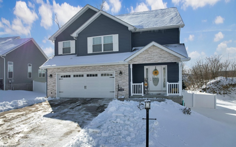 138 Canto Drive, Morgantown, West Virginia 26508, 3 Bedrooms Bedrooms, 7 Rooms Rooms,2 BathroomsBathrooms,Single Family Detached,For Sale,Canto,10163211