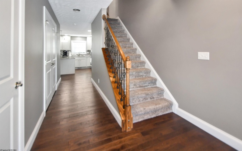 138 Canto Drive, Morgantown, West Virginia 26508, 3 Bedrooms Bedrooms, 7 Rooms Rooms,2 BathroomsBathrooms,Single Family Detached,For Sale,Canto,10163211