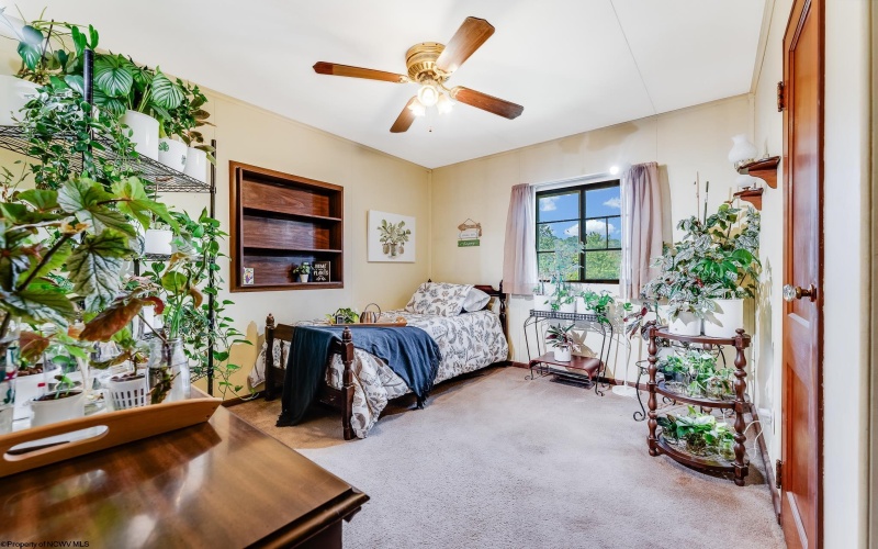 3356 Collins Ferry Road, Morgantown, West Virginia 26505, 3 Bedrooms Bedrooms, 8 Rooms Rooms,2 BathroomsBathrooms,Single Family Detached,For Sale,Collins Ferry,10160821