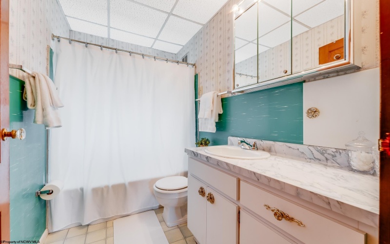 3356 Collins Ferry Road, Morgantown, West Virginia 26505, 3 Bedrooms Bedrooms, 8 Rooms Rooms,2 BathroomsBathrooms,Single Family Detached,For Sale,Collins Ferry,10160821