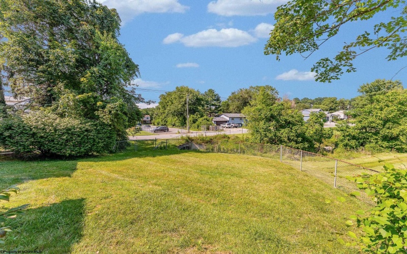 3356 Collins Ferry Road, Morgantown, West Virginia 26505, 3 Bedrooms Bedrooms, 8 Rooms Rooms,2 BathroomsBathrooms,Single Family Detached,For Sale,Collins Ferry,10160821