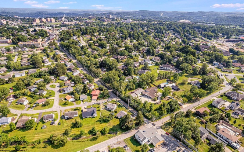 3356 Collins Ferry Road, Morgantown, West Virginia 26505, 3 Bedrooms Bedrooms, 8 Rooms Rooms,2 BathroomsBathrooms,Single Family Detached,For Sale,Collins Ferry,10160821