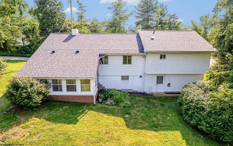 3356 Collins Ferry Road, Morgantown, West Virginia 26505, 3 Bedrooms Bedrooms, 8 Rooms Rooms,2 BathroomsBathrooms,Single Family Detached,For Sale,Collins Ferry,10160821