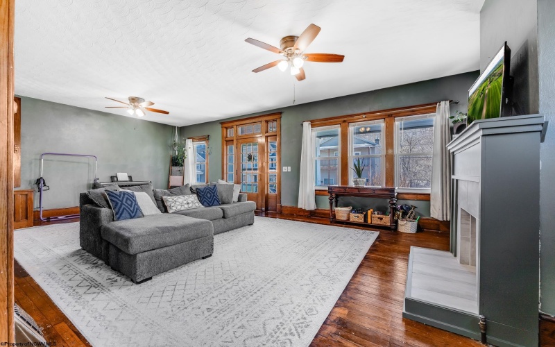 831 Main Street, Grafton, West Virginia 26354, 3 Bedrooms Bedrooms, 8 Rooms Rooms,2 BathroomsBathrooms,Single Family Detached,For Sale,Main,10163213