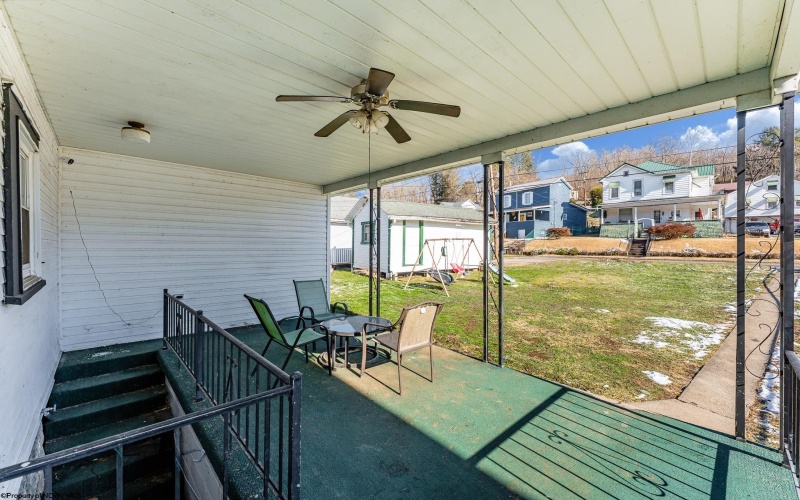 831 Main Street, Grafton, West Virginia 26354, 3 Bedrooms Bedrooms, 8 Rooms Rooms,2 BathroomsBathrooms,Single Family Detached,For Sale,Main,10163213