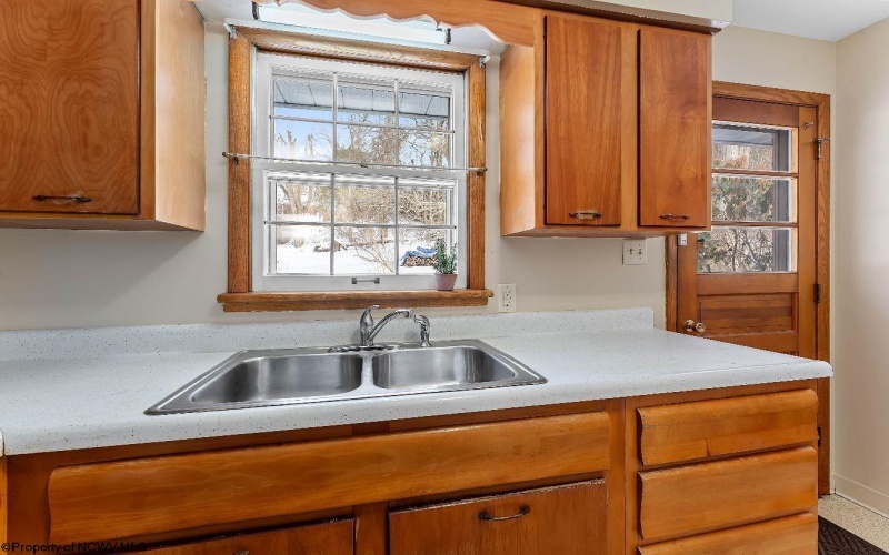 648 Vista Place, Morgantown, West Virginia 26505, 3 Bedrooms Bedrooms, 6 Rooms Rooms,2 BathroomsBathrooms,Single Family Detached,For Sale,Vista,10163220