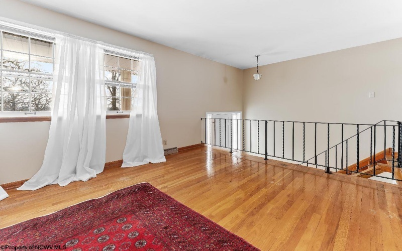 648 Vista Place, Morgantown, West Virginia 26505, 3 Bedrooms Bedrooms, 6 Rooms Rooms,2 BathroomsBathrooms,Single Family Detached,For Sale,Vista,10163220