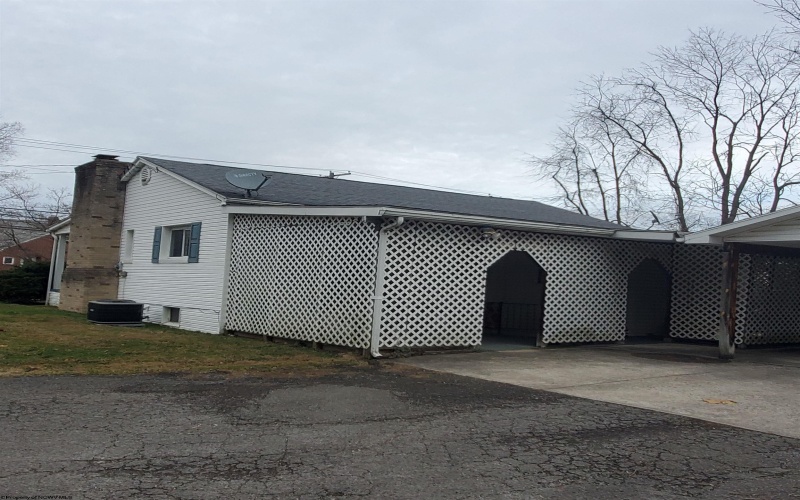325 Central Street, Elkins, West Virginia 26241, 2 Bedrooms Bedrooms, 6 Rooms Rooms,2 BathroomsBathrooms,Single Family Detached,For Sale,Central,10163185
