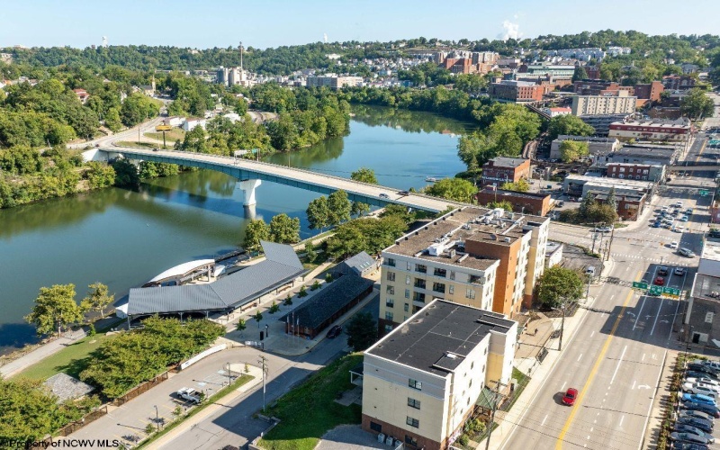 1117 University Avenue, Morgantown, West Virginia 26505, 1 Bedroom Bedrooms, 4 Rooms Rooms,1 BathroomBathrooms,Single Family Attached,For Sale,University,10162114