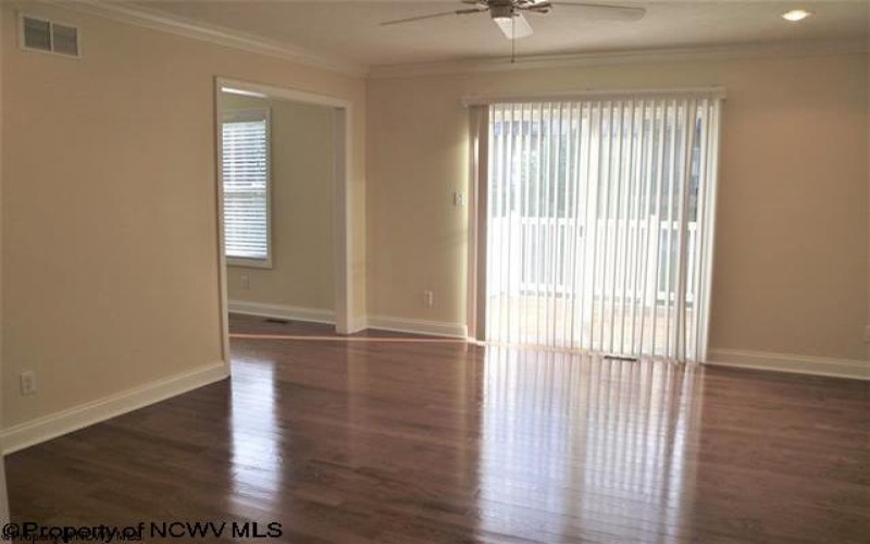 309 Sonoma Way, Morgantown, West Virginia 26505, 4 Bedrooms Bedrooms, 7 Rooms Rooms,2 BathroomsBathrooms,Single Family Attached,For Sale,Sonoma,10163225