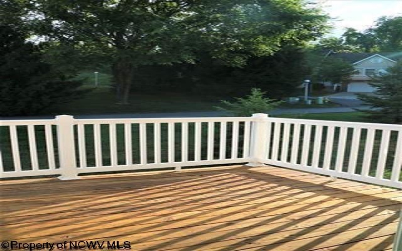 309 Sonoma Way, Morgantown, West Virginia 26505, 4 Bedrooms Bedrooms, 7 Rooms Rooms,2 BathroomsBathrooms,Single Family Attached,For Sale,Sonoma,10163225