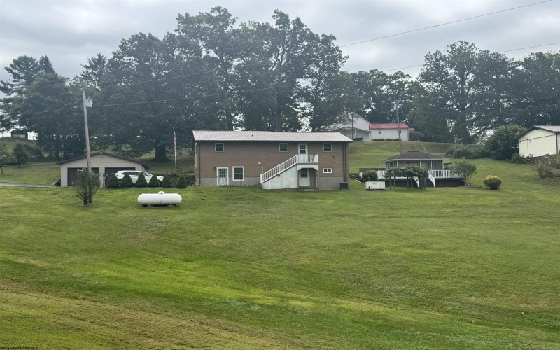 484 Red Knob Road, Buckhannon, West Virginia 26201, 4 Bedrooms Bedrooms, 8 Rooms Rooms,3 BathroomsBathrooms,Single Family Detached,For Sale,Red Knob,10161308