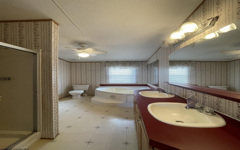 505 Kanawha Street, Gassaway, West Virginia 26624, 3 Bedrooms Bedrooms, 6 Rooms Rooms,2 BathroomsBathrooms,Single Family Detached,For Sale,Kanawha,10163226