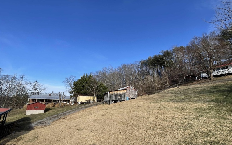 505 Kanawha Street, Gassaway, West Virginia 26624, 3 Bedrooms Bedrooms, 6 Rooms Rooms,2 BathroomsBathrooms,Single Family Detached,For Sale,Kanawha,10163226