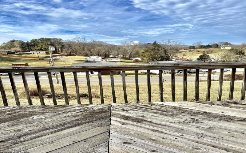 13 Southgate Drive, Fairmont, West Virginia 26554, 3 Bedrooms Bedrooms, 5 Rooms Rooms,2 BathroomsBathrooms,Single Family Detached,For Sale,Southgate,10163227