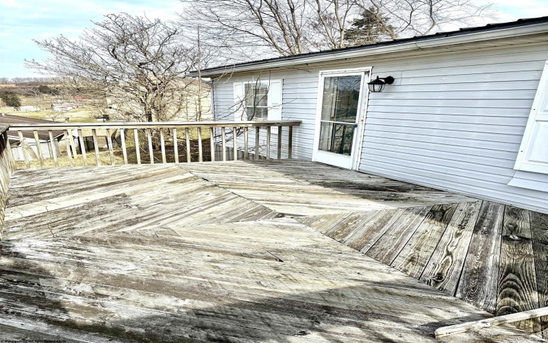 13 Southgate Drive, Fairmont, West Virginia 26554, 3 Bedrooms Bedrooms, 5 Rooms Rooms,2 BathroomsBathrooms,Single Family Detached,For Sale,Southgate,10163227