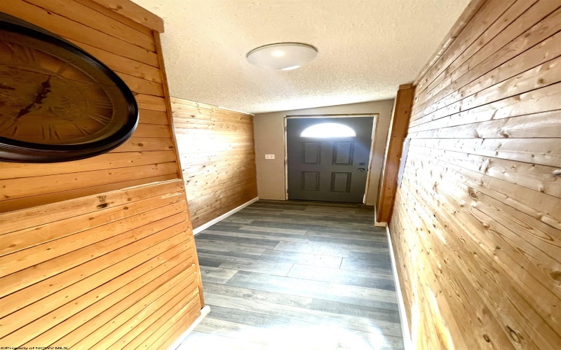 13 Southgate Drive, Fairmont, West Virginia 26554, 3 Bedrooms Bedrooms, 5 Rooms Rooms,2 BathroomsBathrooms,Single Family Detached,For Sale,Southgate,10163227